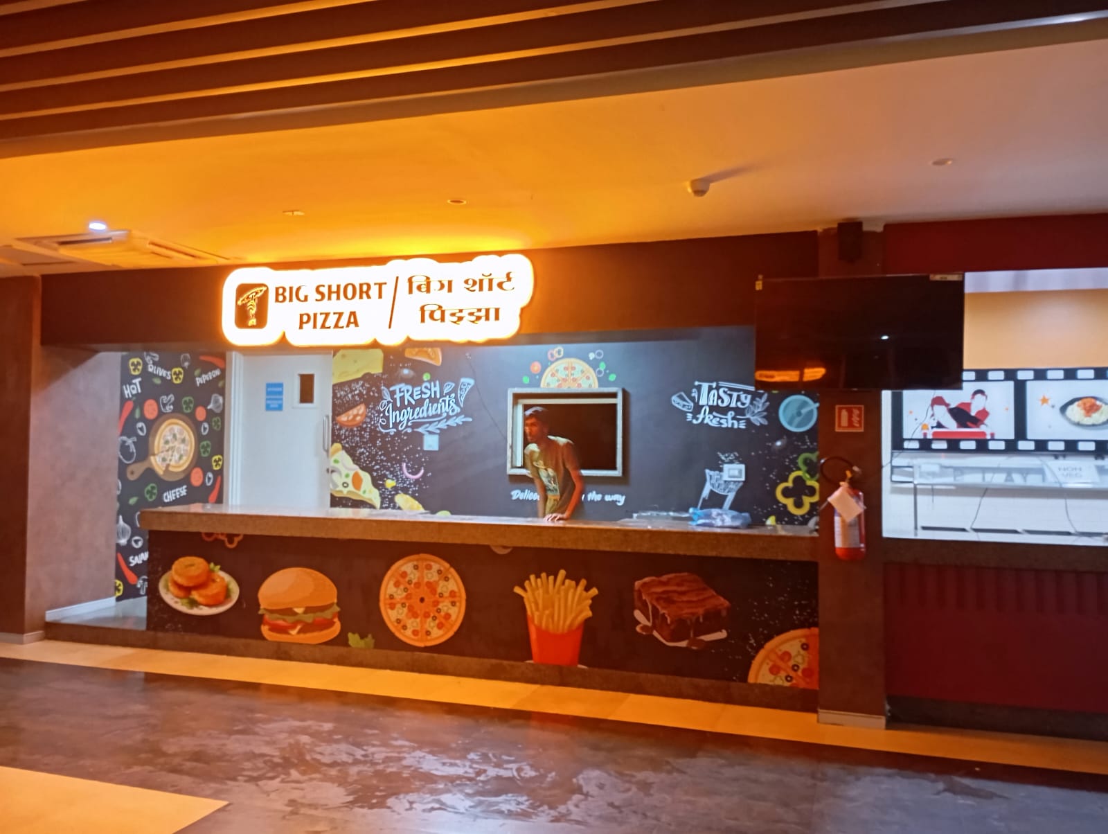 Big Short Pizza Counter